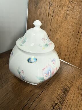 VTG Aynsley Little Sweetheart Fine Bone China Floral Sugar/spice Jar 1990s
